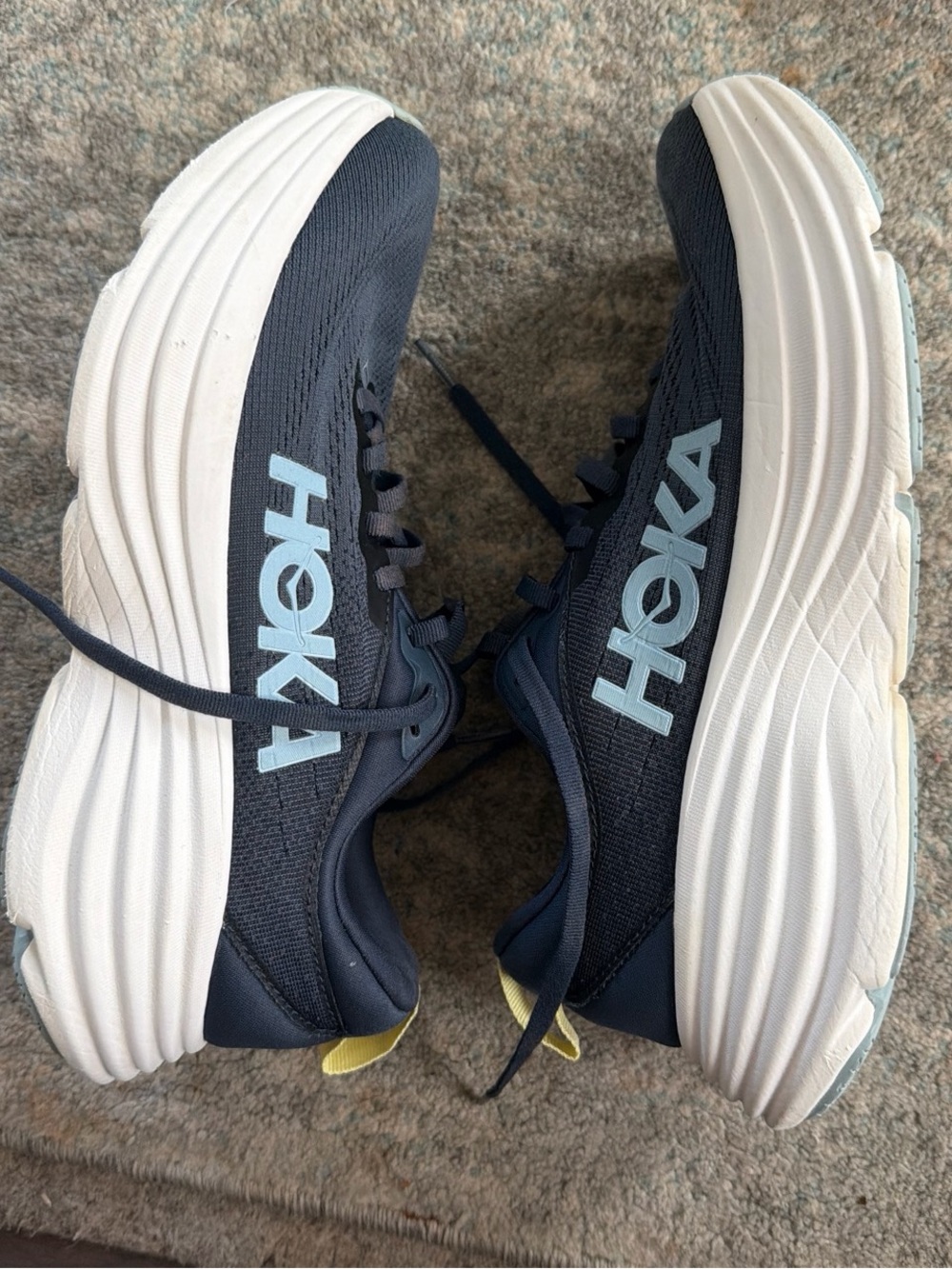 Hoka Bondi 8 Womens Running Shoes Black navy women sz 8.5